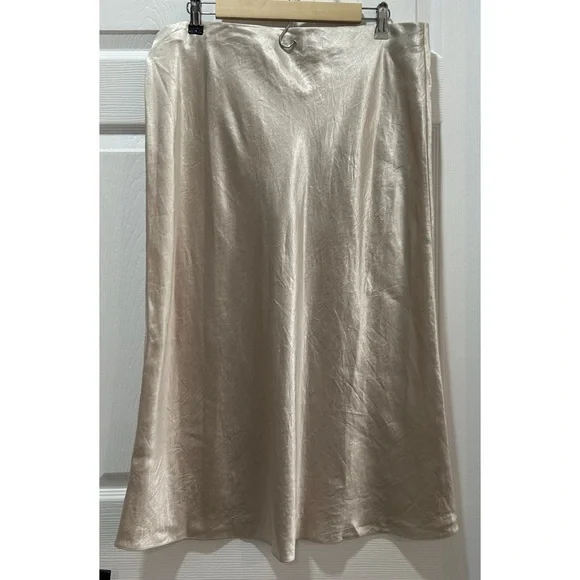 Vince Slip Midi Satin Skirt Size XL Ivory Off White Minimalist 90s Acetate - Picture 8 of 12